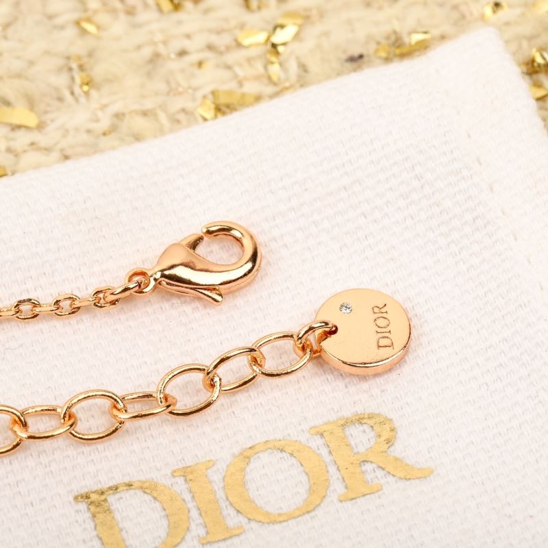 chr1st1an D10r bracelets